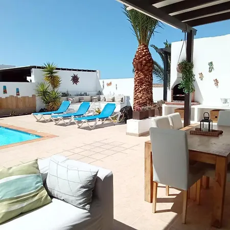 Zen Your Life Villa Playa Blanca